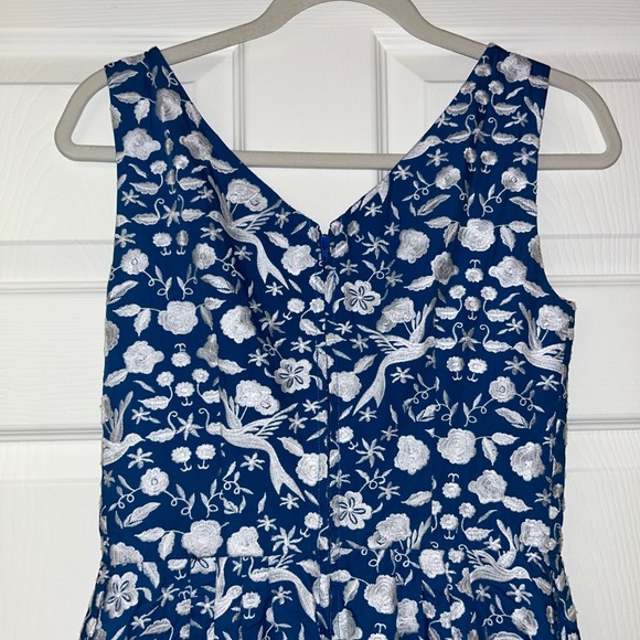 Betsey Johnson Blue and White Floral Dress - Picture 6 of 9